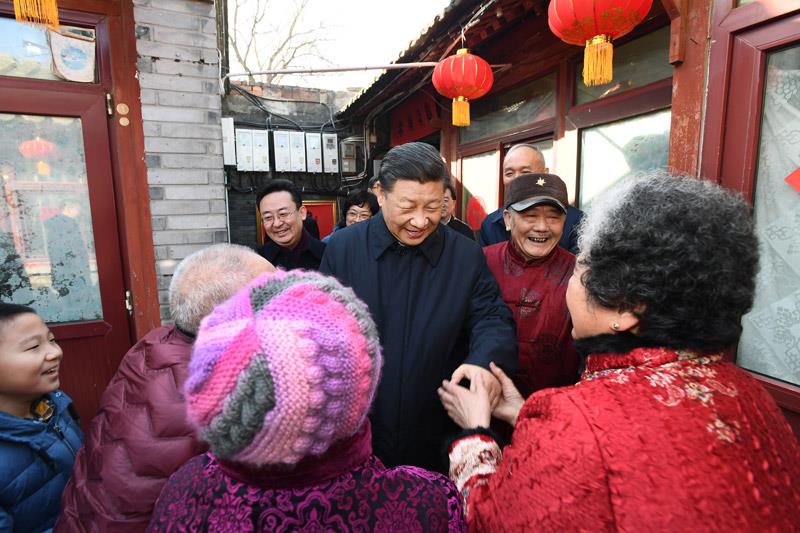 2019年2月1日，习近平总书记来到北京前门东区草厂四条胡同看望慰问群众。