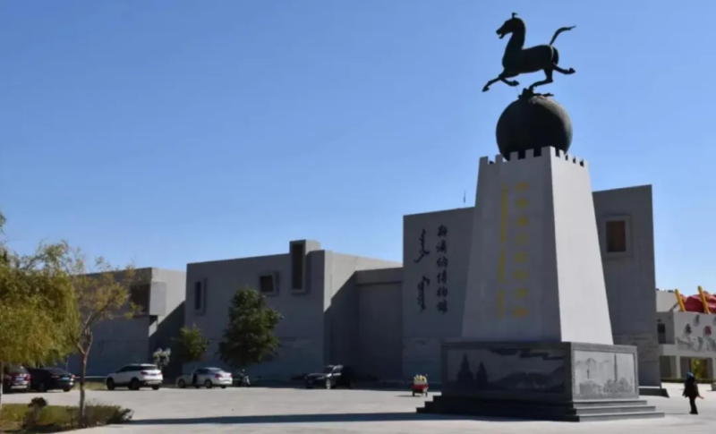 1744514686178118.jpg 640 (10).jpg